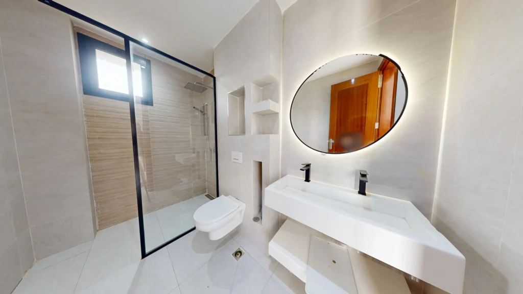 Africa-Real-Estate-Residence-Fifa-Olympic-F3-1er-etage-Salle-de-bain-ch-parents