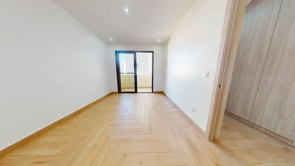Ocean-Corp-Residence-Fifa-Olympic-F4-Type-A-5e-etage-Chambre-1_1_1920x1080